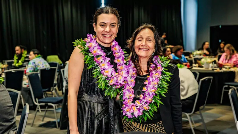 Maria English, Denise Kingi-'Ulu'ave