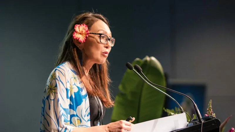 Dr Corina Grey